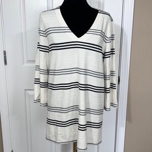 J. Jill Wearever Striped Tunic Top Women’s Large V-Neck Rayon Lycra Black/ White